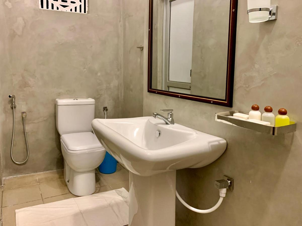 Mendila Cityscape Hikkaduwa Ngoại thất bức ảnh